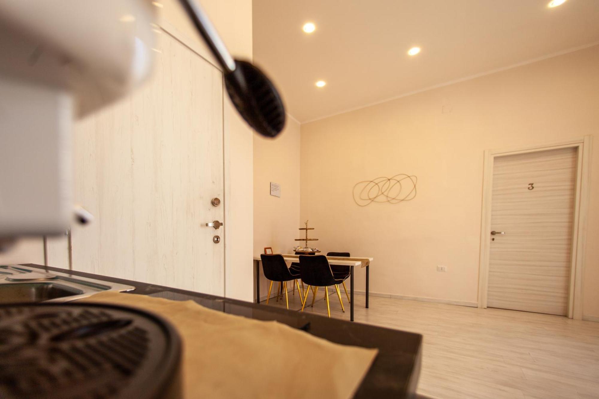 Airport Luxury Rooms Napoli Ngoại thất bức ảnh